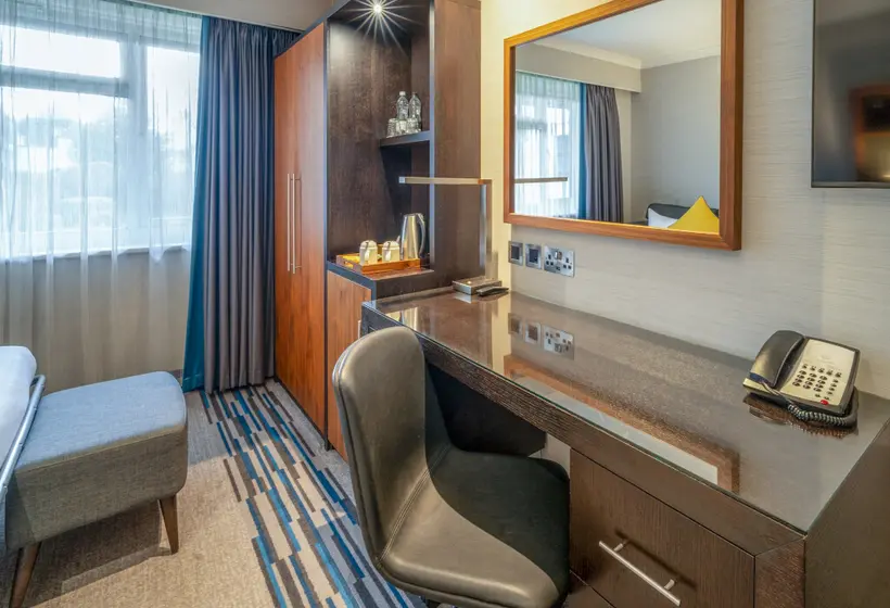 Felbridge Gatwick Hotel & Spa