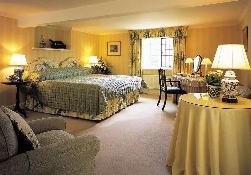 Отель Bodysgallen Hall And Spa