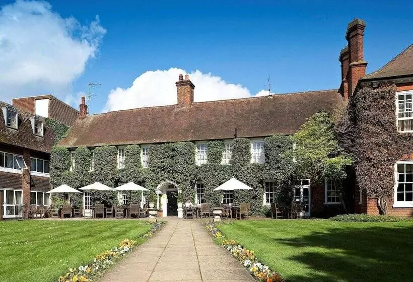 Bush Hotel Farnham