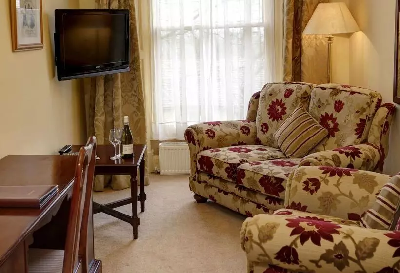 Отель B/w Plus Buxton Lee Wood