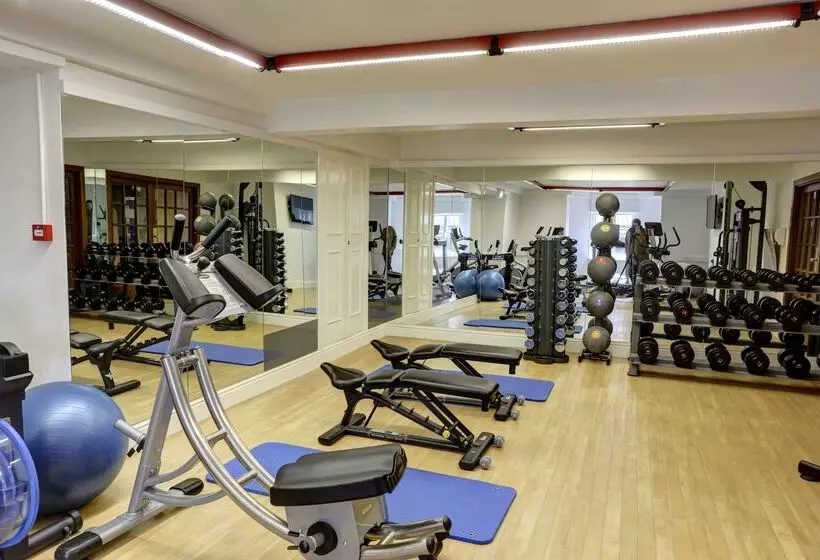 Отель B/w Plus Buxton Lee Wood