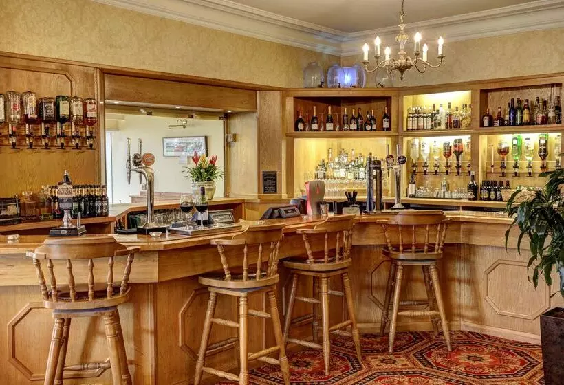 Отель B/w Plus Buxton Lee Wood