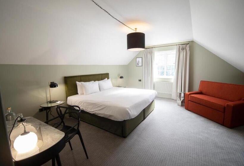 فندق Cottage In The Wood