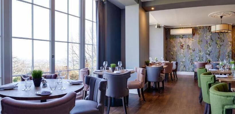 فندق Cottage In The Wood