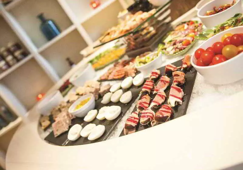 Cottons Hotel And Spa