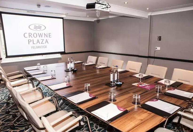 فندق Crowne Plaza Felbridge   Gatwick, An Ihg