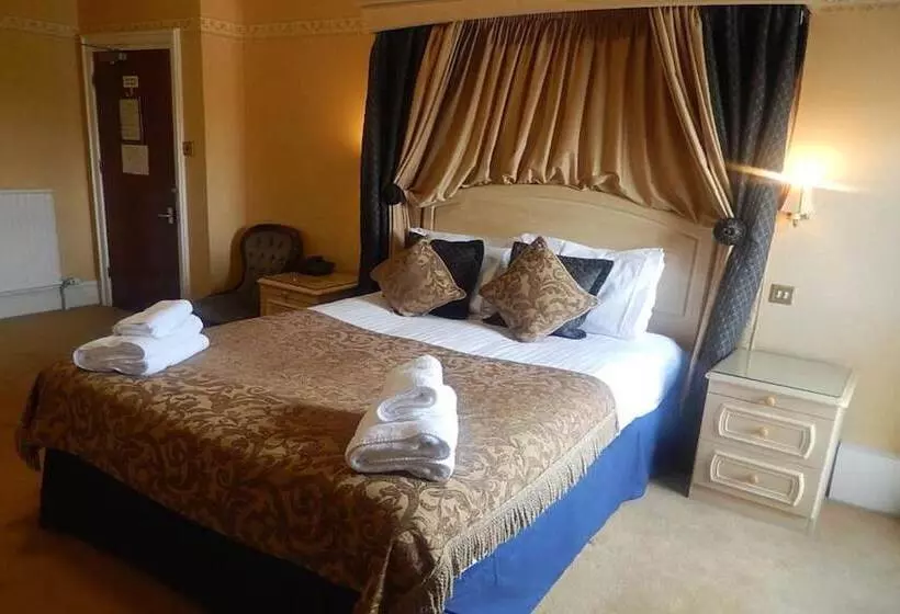 בית מלון כפרי Eden House