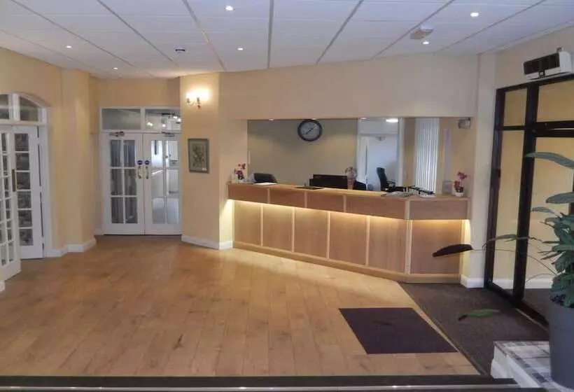 בית מלון כפרי Eden House