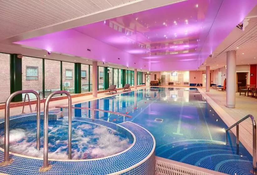 Village Hotel Bracknell