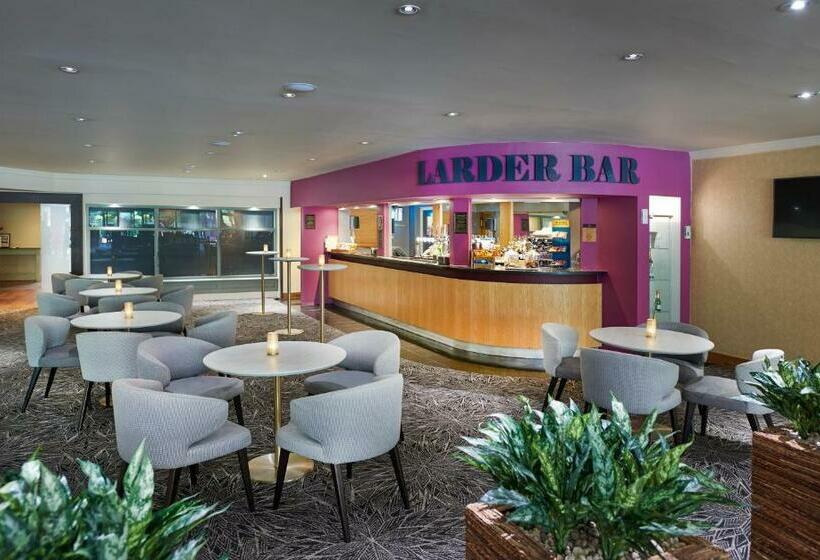 Village Hotel Bracknell