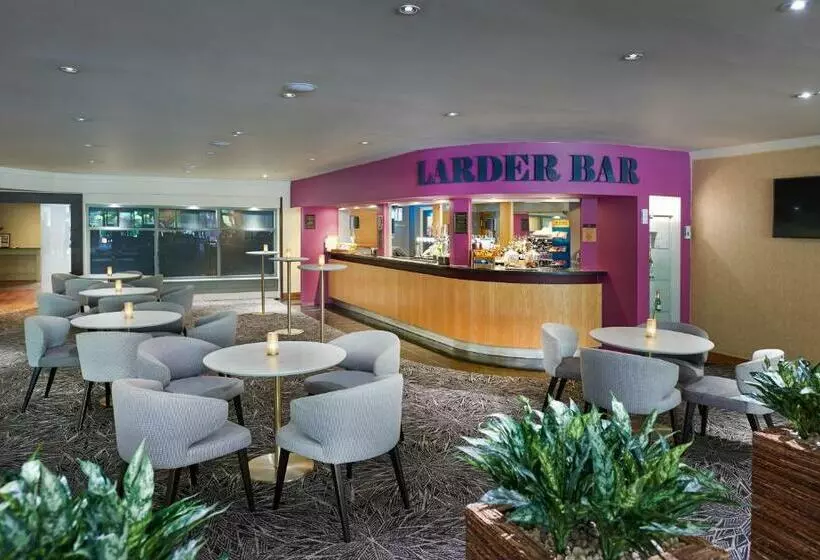 Village Hotel Bracknell