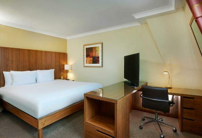 Village Hotel Bracknell