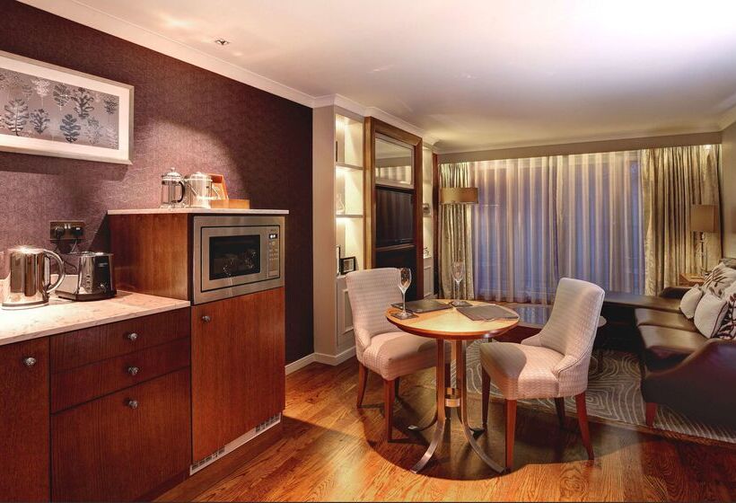 בית מלון כפרי Hilton Grand Vacations Club Craigendarroch Suites Scotland