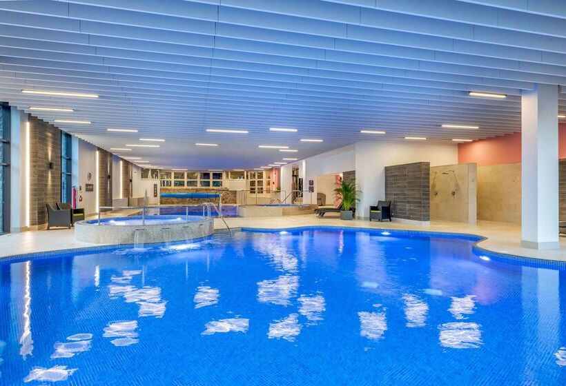 בית מלון כפרי Hilton Grand Vacations Club Craigendarroch Suites Scotland