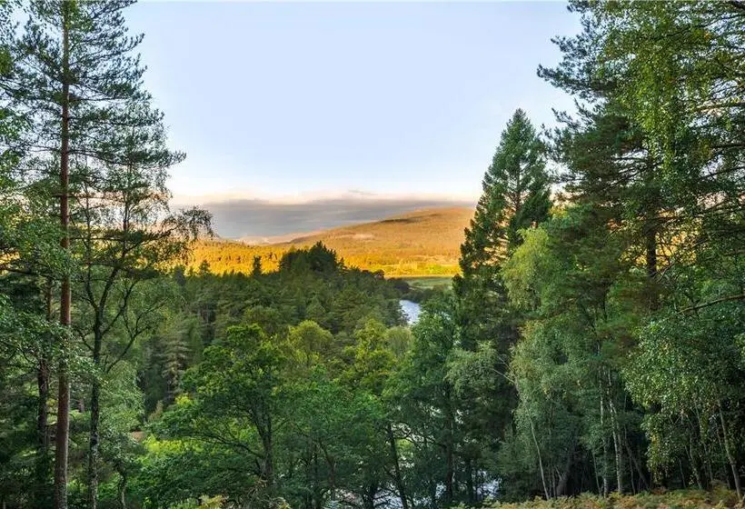 ホテル Hilton Grand Vacations Club Craigendarroch Suites Scotland
