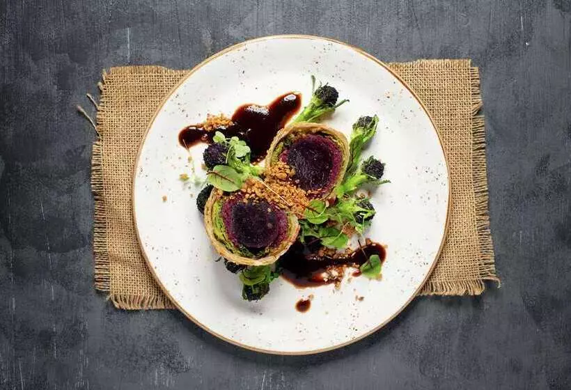 هتل Hilton London Gatwick Airport