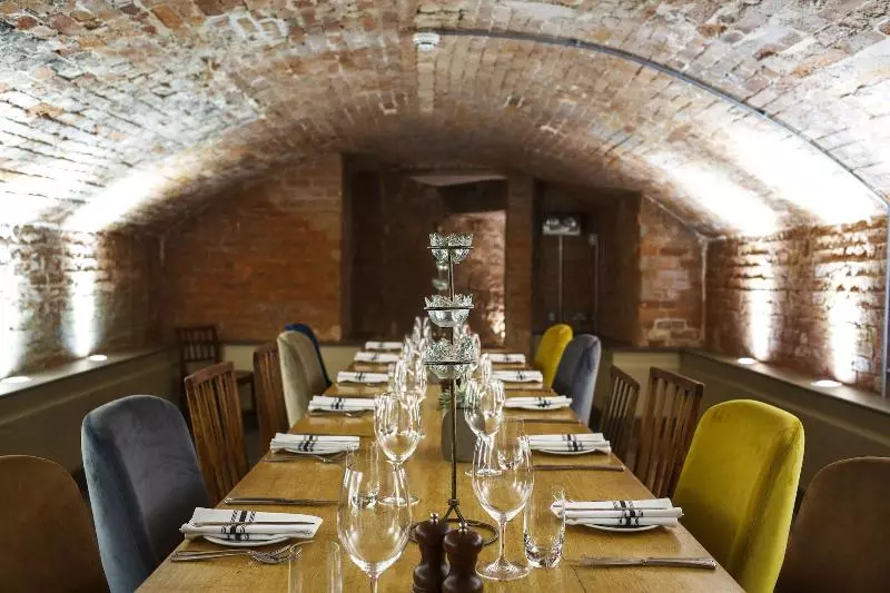 ホテル Kings Head