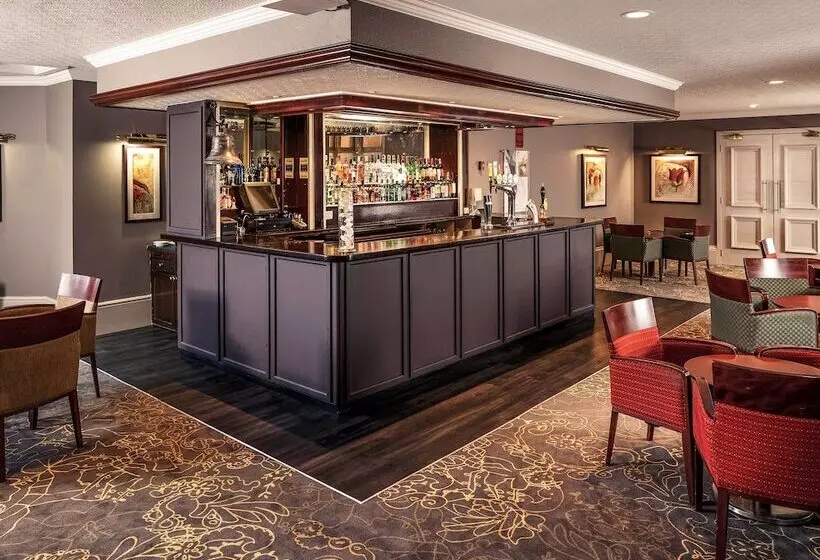 בית מלון כפרי Mercure Bradford Bankfield