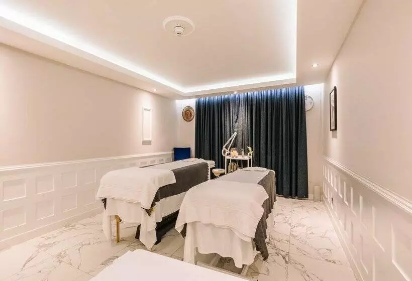 Hotel Muthu Belstead Brook