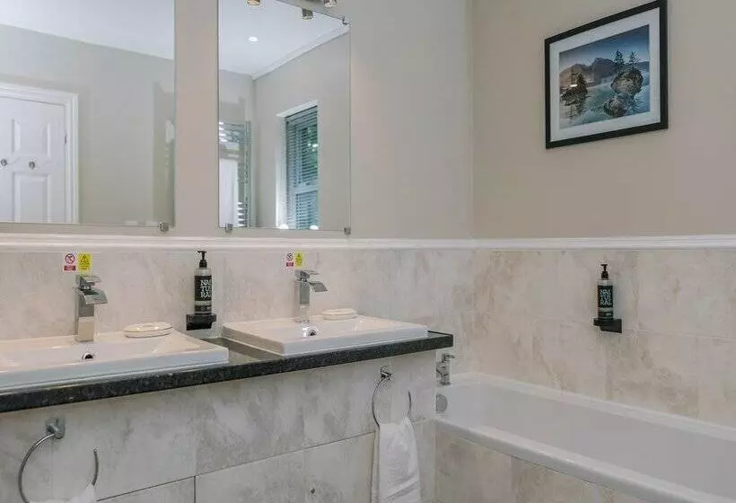 Hotel Muthu Belstead Brook