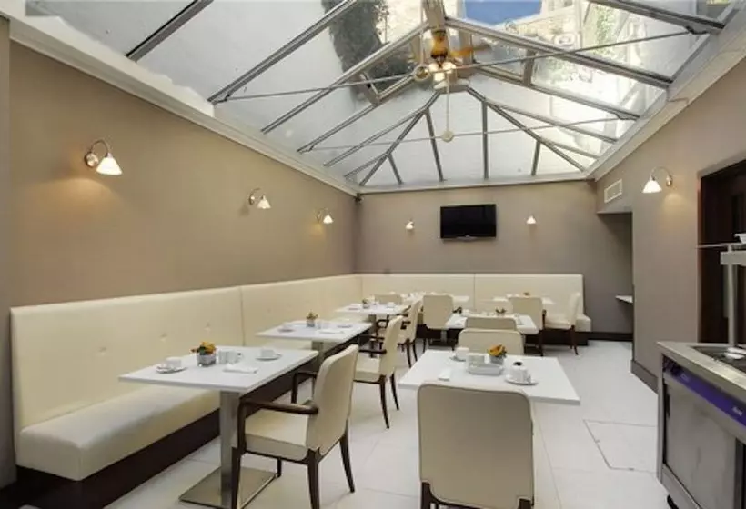 هتل Park Avenue Baker Street