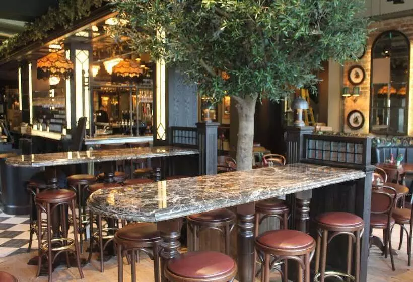 ホテル The Harrogate Inn The Inn Collection Group