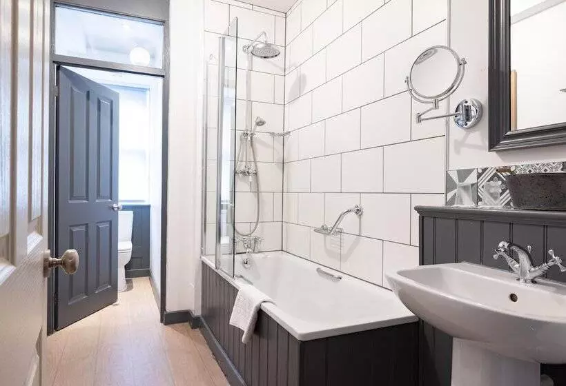 ホテル The Harrogate Inn The Inn Collection Group