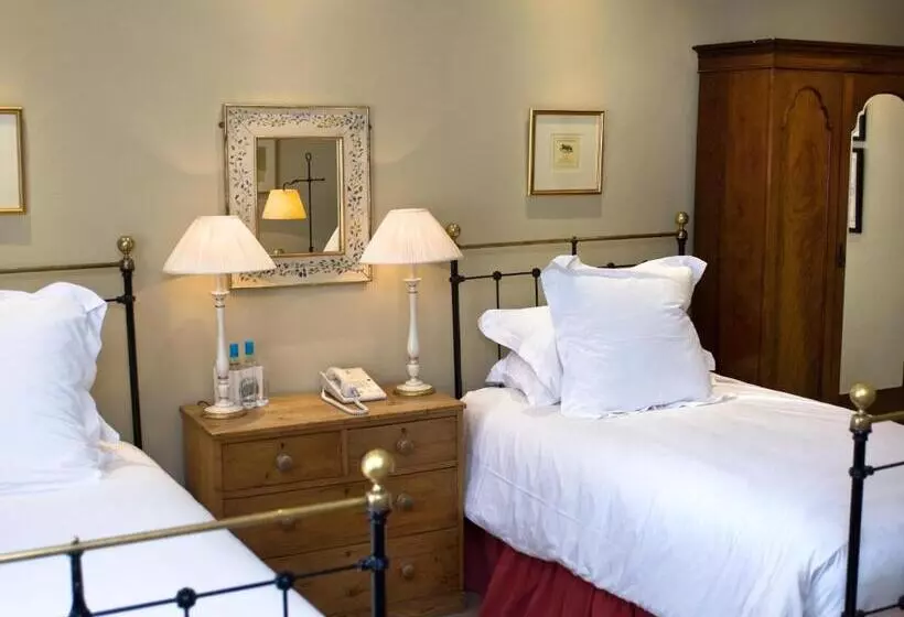 호텔 The Old Bridge