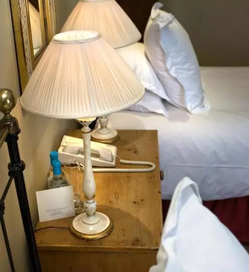 호텔 The Old Bridge