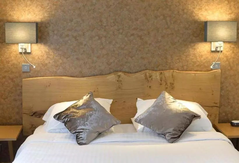 Отель The Waterloo