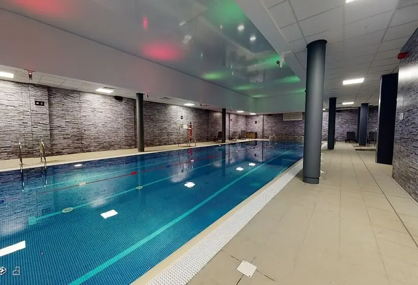 Village Hotel Bracknell