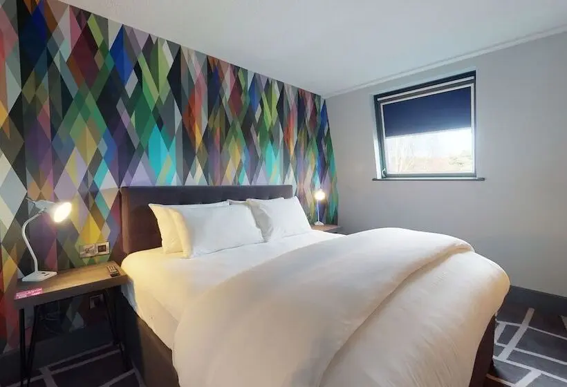 Village Hotel Bracknell