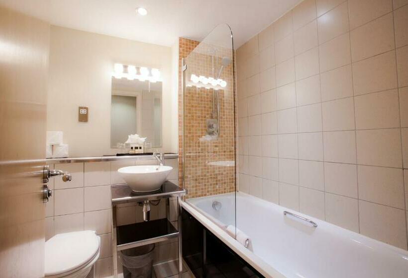 Grand Plaza Serviced Apartments