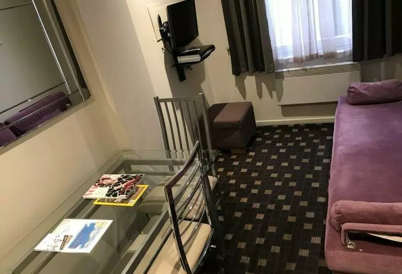 Grand Plaza Serviced Apartments