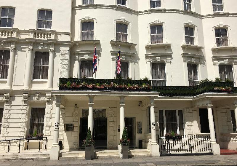 Grand Plaza Serviced Apartments