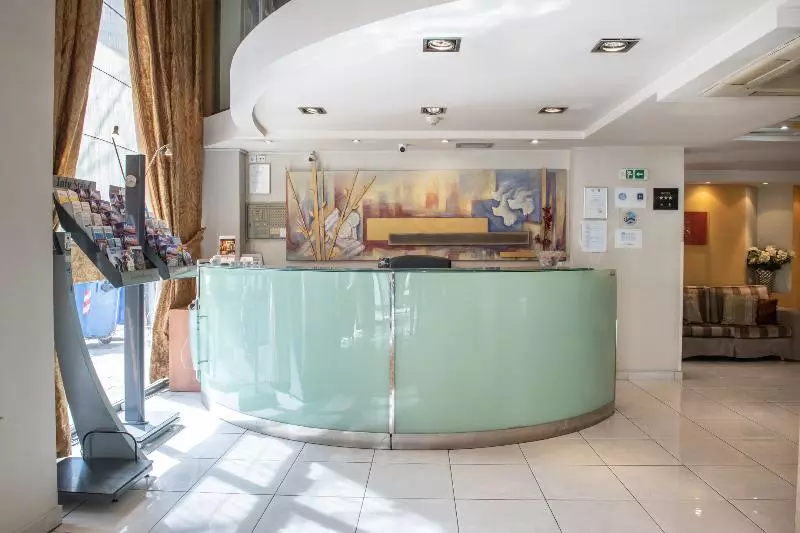 酒店 Athens Golden City