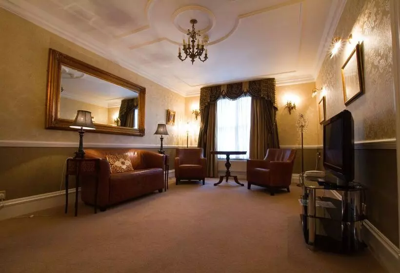 Отель Best Western Plus West Retford