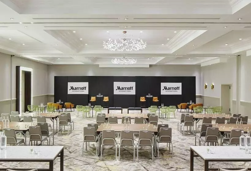 London Marriott Hotel Regents Park