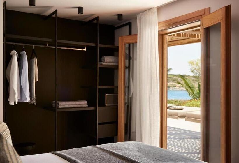 Minos Beach Art Hotel, A Member Of Design Hotels