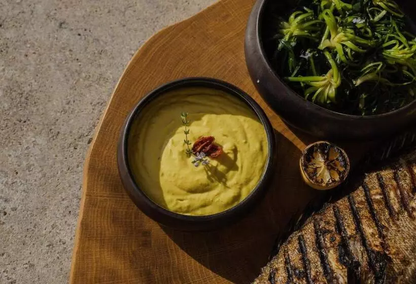 Minos Beach Art Hotel, A Member Of Design Hotels