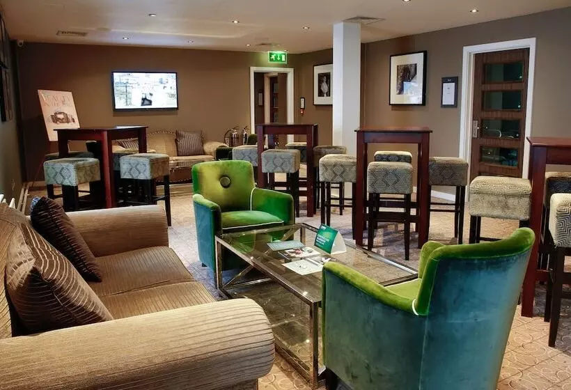 בית מלון כפרי Mottram Hall