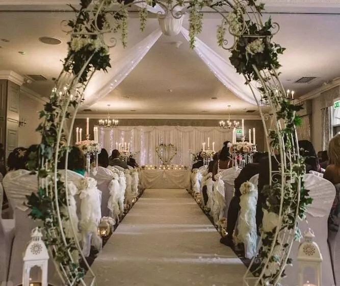 בית מלון כפרי Mottram Hall