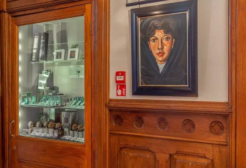 Hotelli Muthu Newton