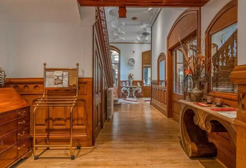 Hotelli Muthu Newton