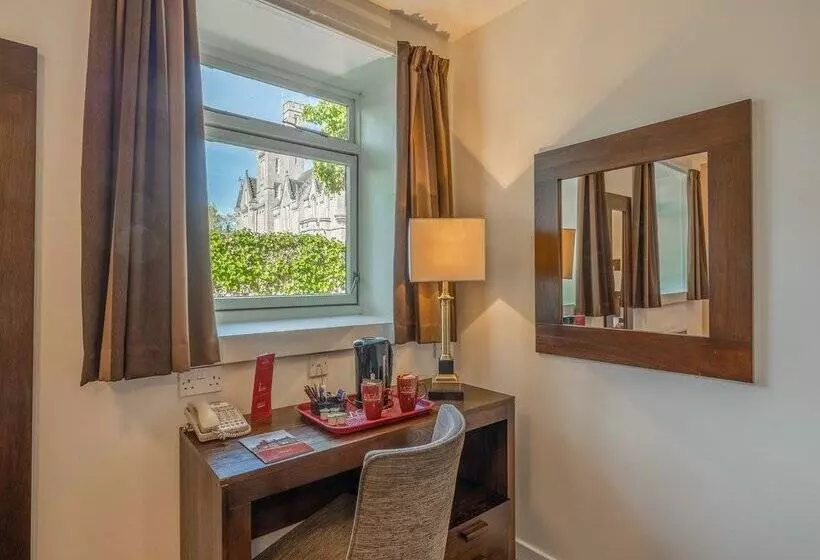 Hotelli Muthu Newton