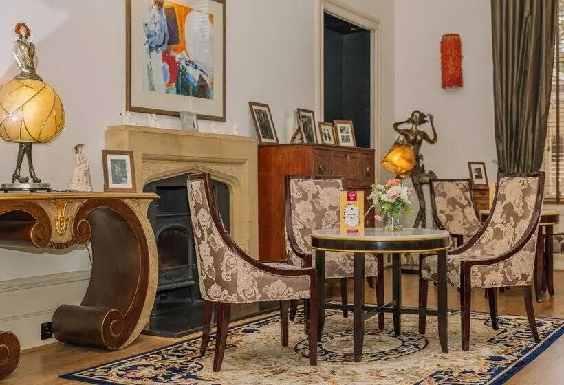 Hotelli Muthu Newton