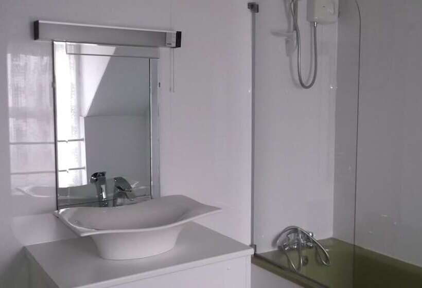 בית מלון כפרי Patten Arms