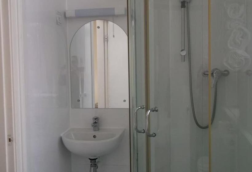 בית מלון כפרי Patten Arms