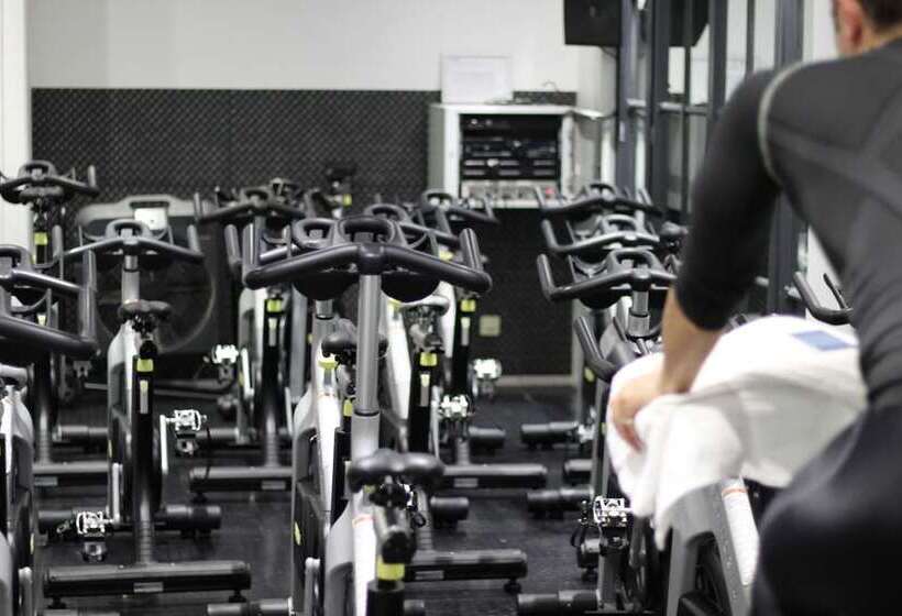 فندق The Waldorf Hilton London