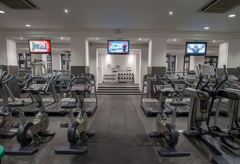 فندق The Waldorf Hilton London